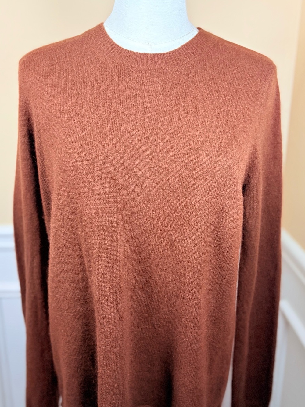 🤎 525 100% Cashmere Crewneck Sweater S – Cinnamon Chestnut Brown